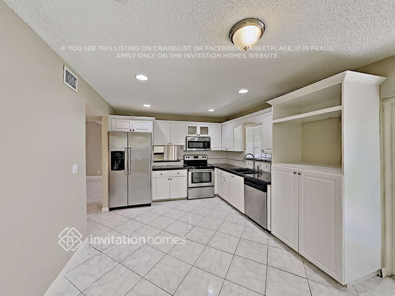 Building Photo - 22301 Thousand Pines Ln