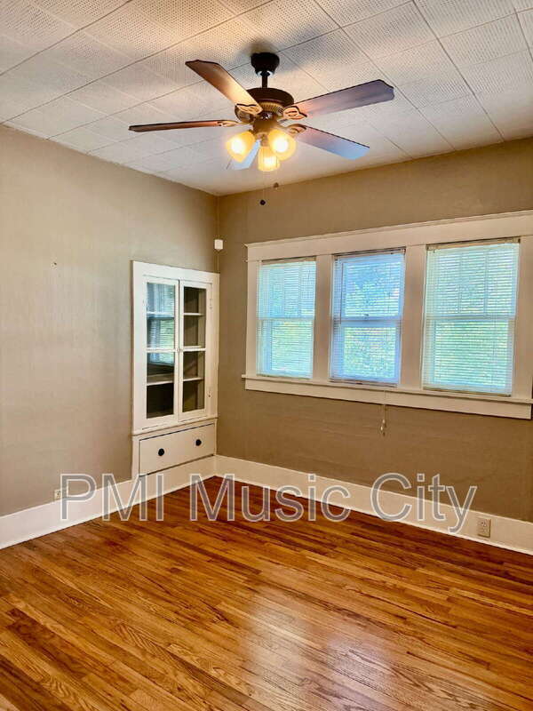 Building Photo - 7114 Old Harding Pike