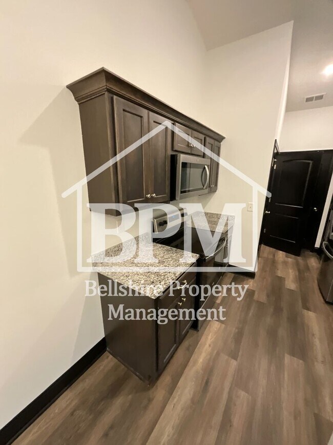 Building Photo - Charming 3 Bed, 2 Bath Home for Rent in Sp...