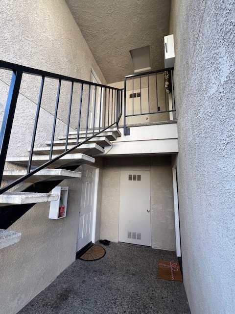 Building Photo - 815 Hazel St