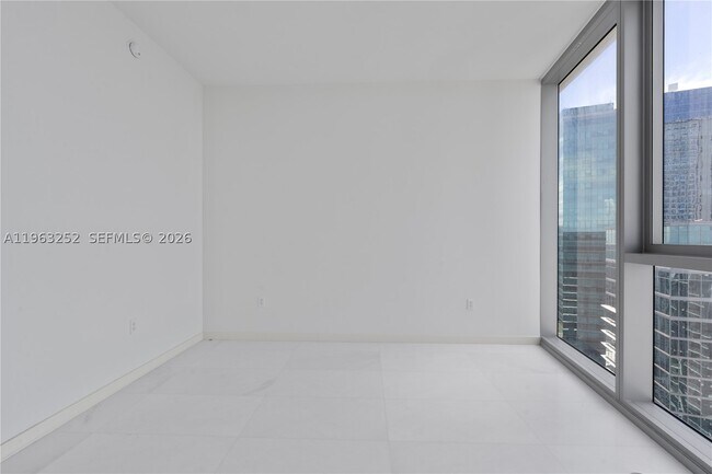 Building Photo - 300 Biscayne Blvd