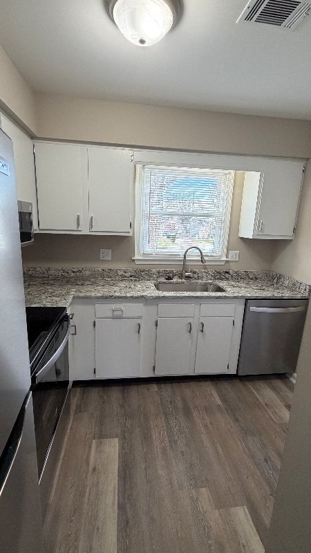 Building Photo - 3170 Yellowstone Pkwy