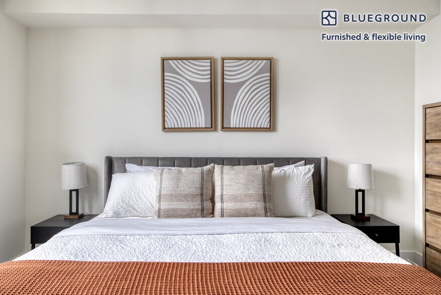 Building Photo - 1000 NW 7th St