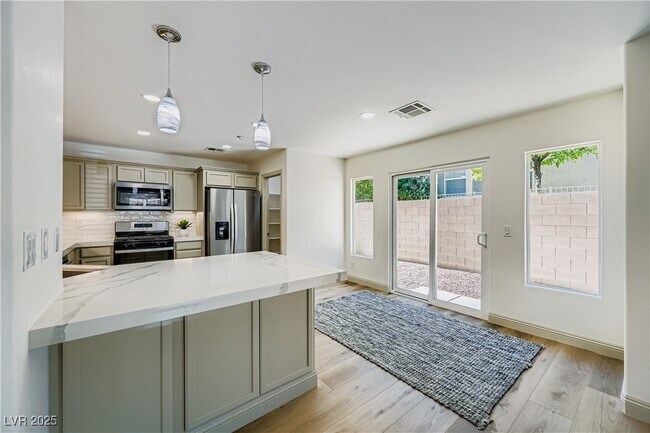 Building Photo - 7609 Seda Ct