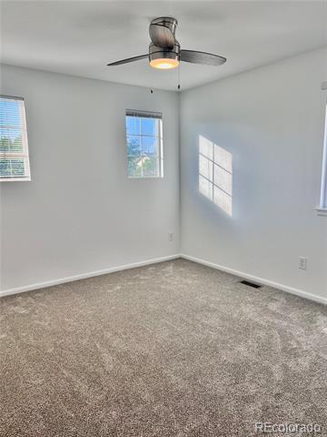 Building Photo - 230 Bonanza Dr