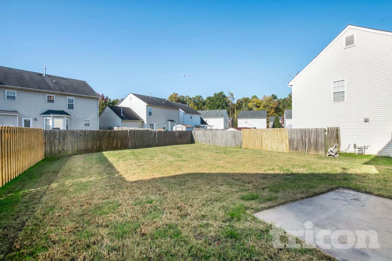 Building Photo - 7117 Roaming Path Ct