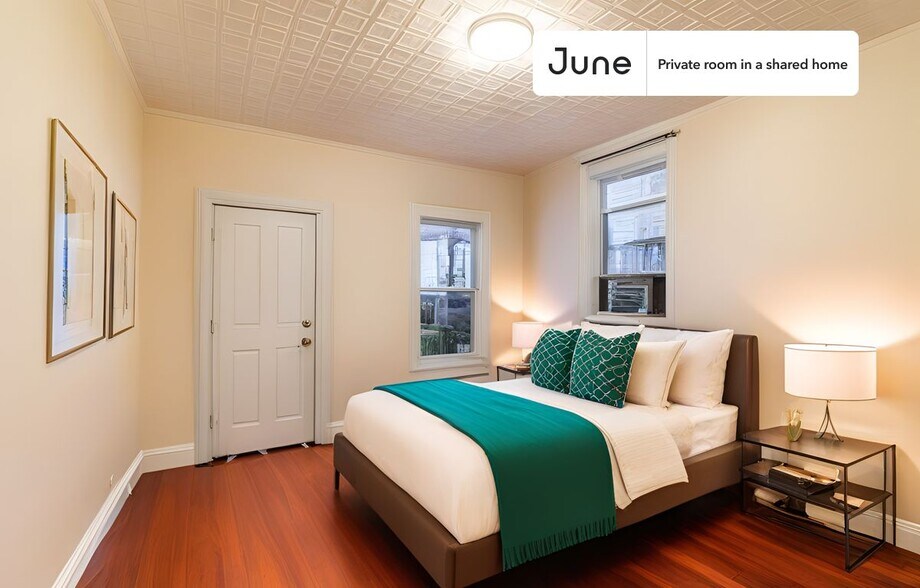 Primary Photo - Room in Shared 5 bed/2 bath home