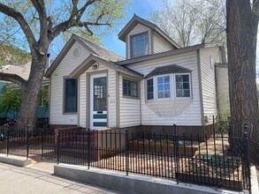 Building Photo - Furnished One Bedroom plus Office One Bath Seasonal Rental in Downtown Glenwood Springs