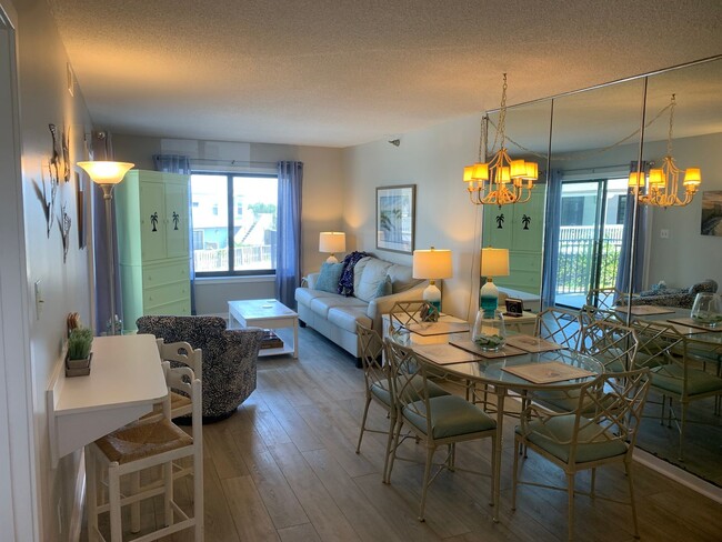 Building Photo - Wrightsville Beach Winter Rental Only Now ...