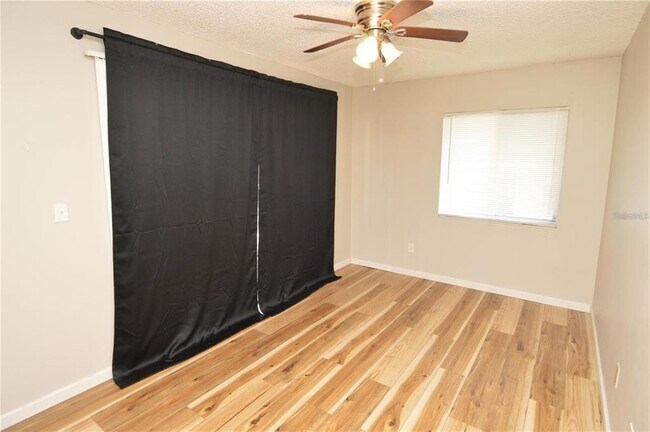 Building Photo - 2904 Lichen Ln