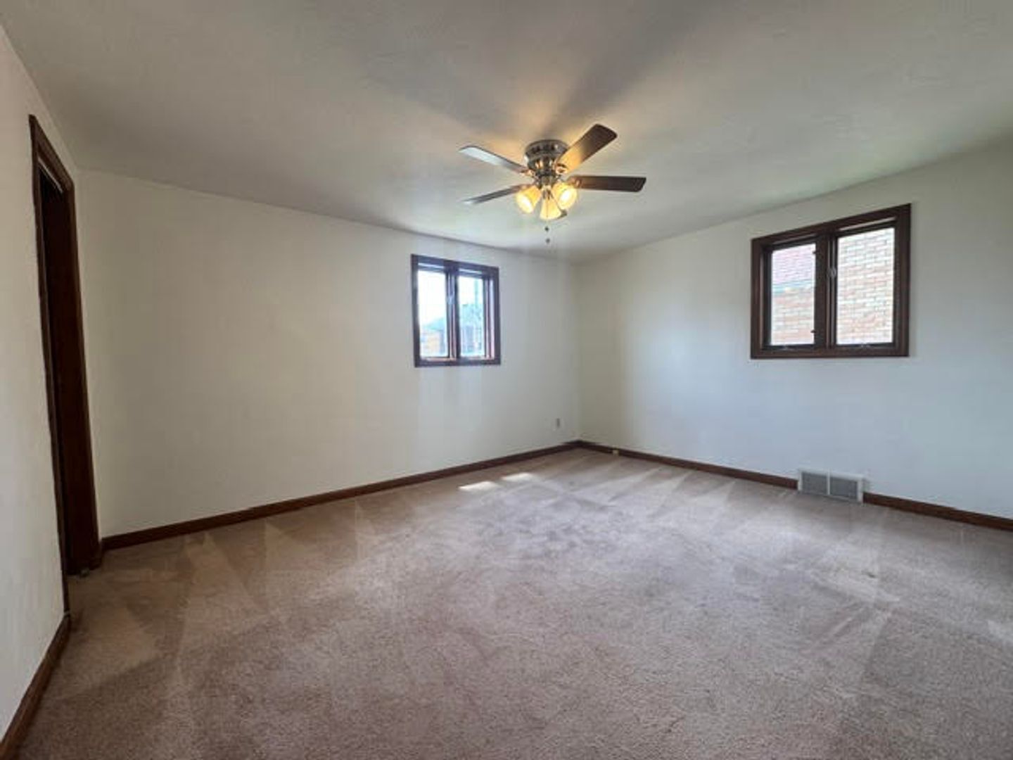 Building Photo - 1439 Milan Ave
