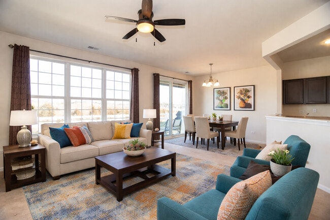 Building Photo - 13340 Mockingbird Ct