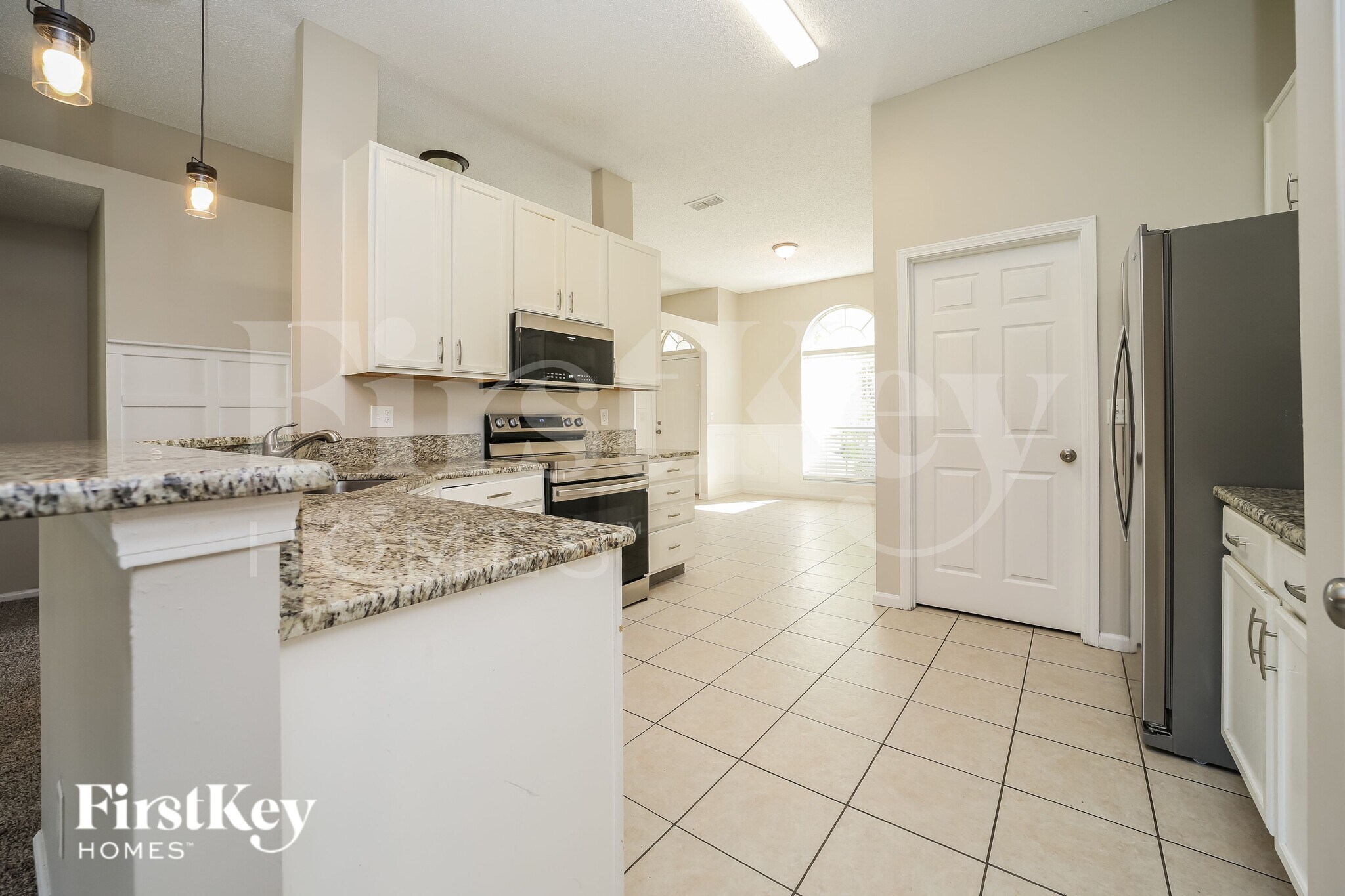 Building Photo - 4052 Edgeland Trail