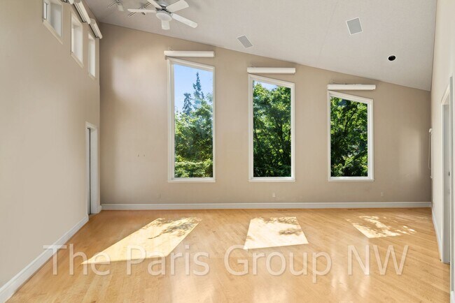 Building Photo - Extraordinary Custom Enatai Home *4min to ...