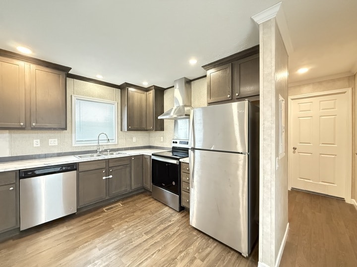 Building Photo - 10610 State Rte 762