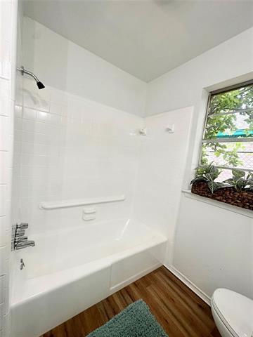 Building Photo - 504 Cavendish Dr