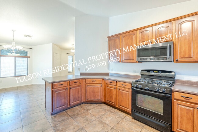Building Photo - 6313 E Garden Stone Dr