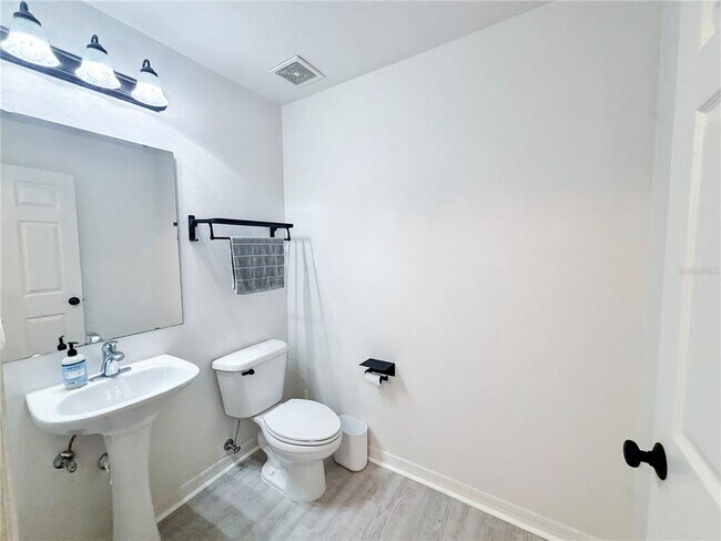 Building Photo - 2752 Merrieweather Ln