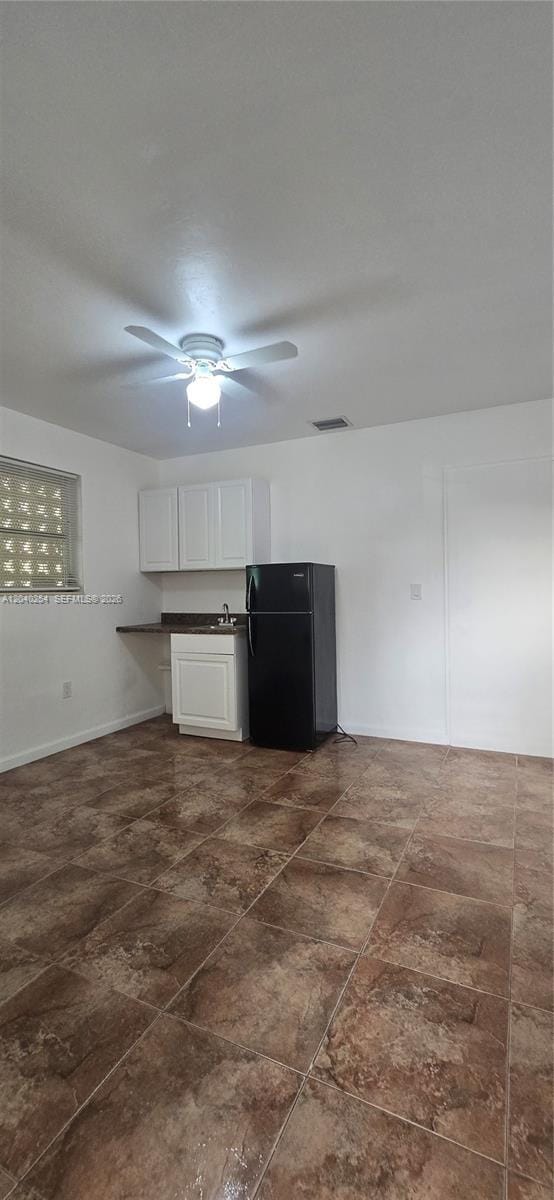 Building Photo - 201 SW 30th Ct
