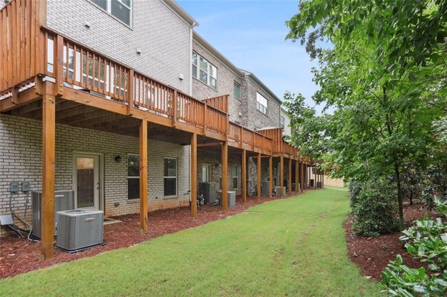 Building Photo - 2491 Ashford Oaks Dr
