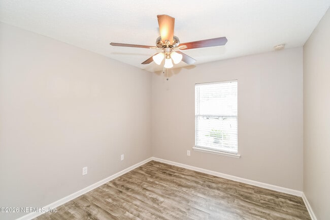 Building Photo - 11643 Pleasant Creek Dr