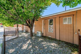 Building Photo - 704 Pacific Ave SW