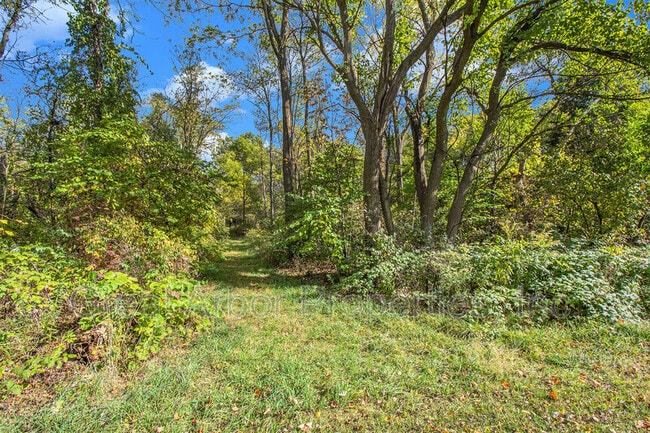 Building Photo - 1061 Centennial Ave