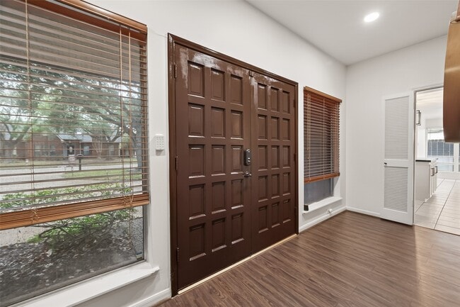 Building Photo - 12131 Ella Lee Ln