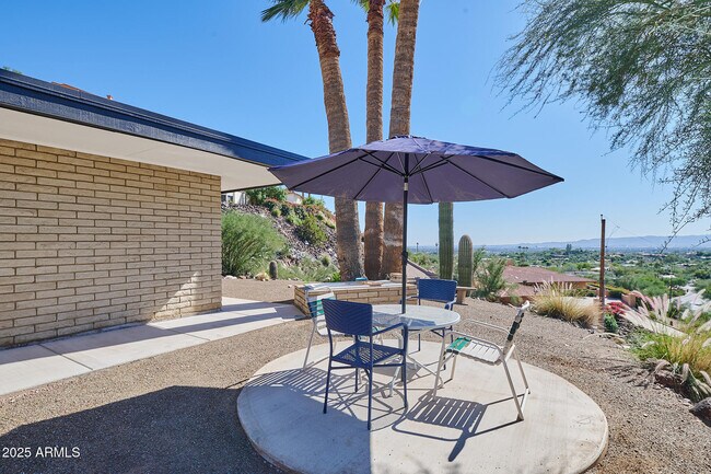 Building Photo - 4016 E Flynn Ln