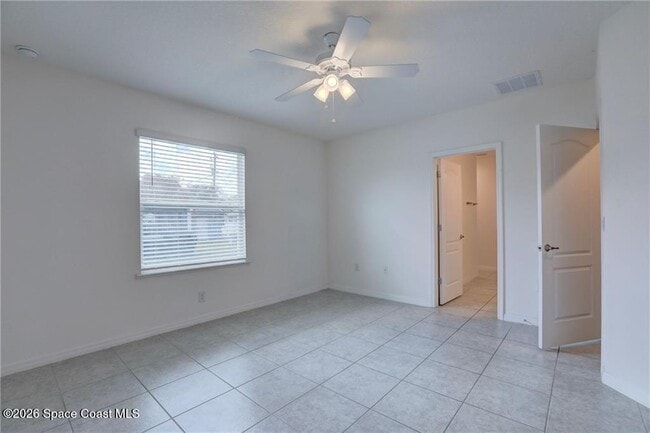 Building Photo - 406 Easy St