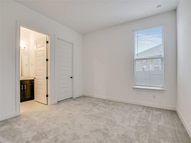 Building Photo - 412 Copperleaf Cv