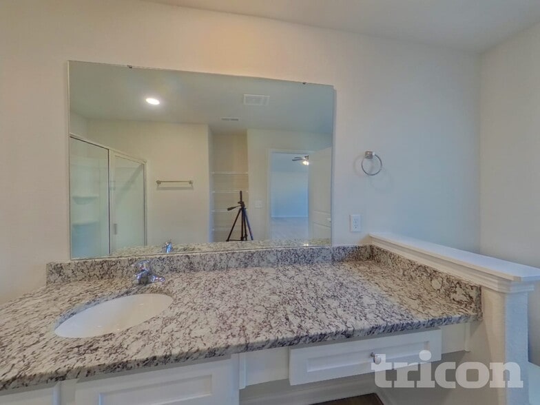 Building Photo - 4008 Reinfield Dr