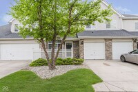 Building Photo - 8422 Enclave Blvd