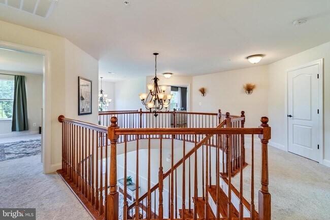 Building Photo - 39929 Grandview Haven Dr