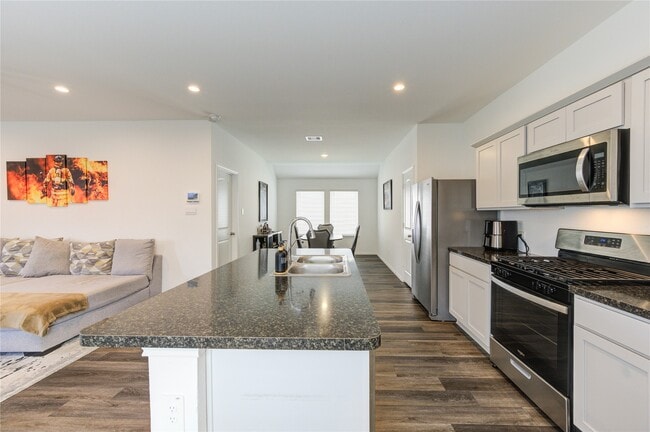 Building Photo - 5303 Creekstone Rise Ln