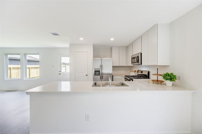 Primary Photo - 10824 Red Orchid Dr