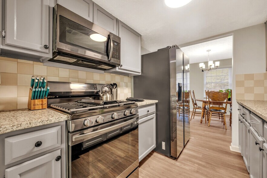 Building Photo - 8802 Long Beach Cir