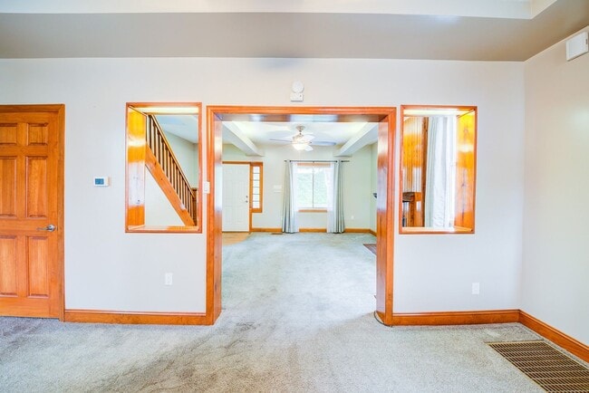 Building Photo - Stunning 3 bedroom home in Bon Air availab...