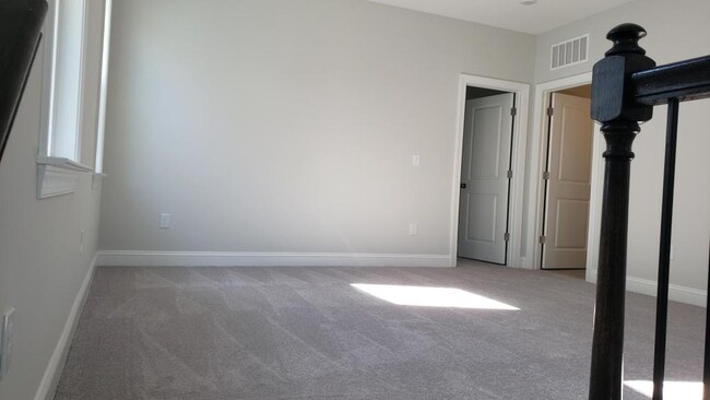 Building Photo - 152 Delta Grass Ln