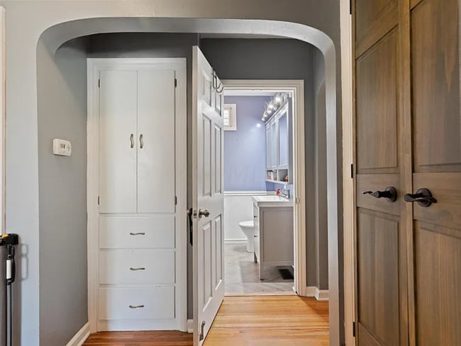 Building Photo - 170 Letchworth Ave