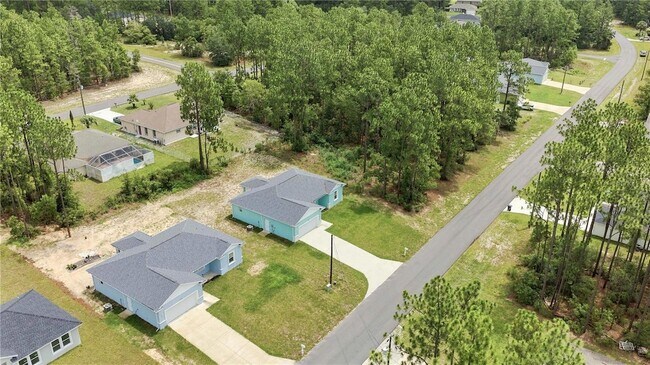 Building Photo - 13765 SW 81 Cir