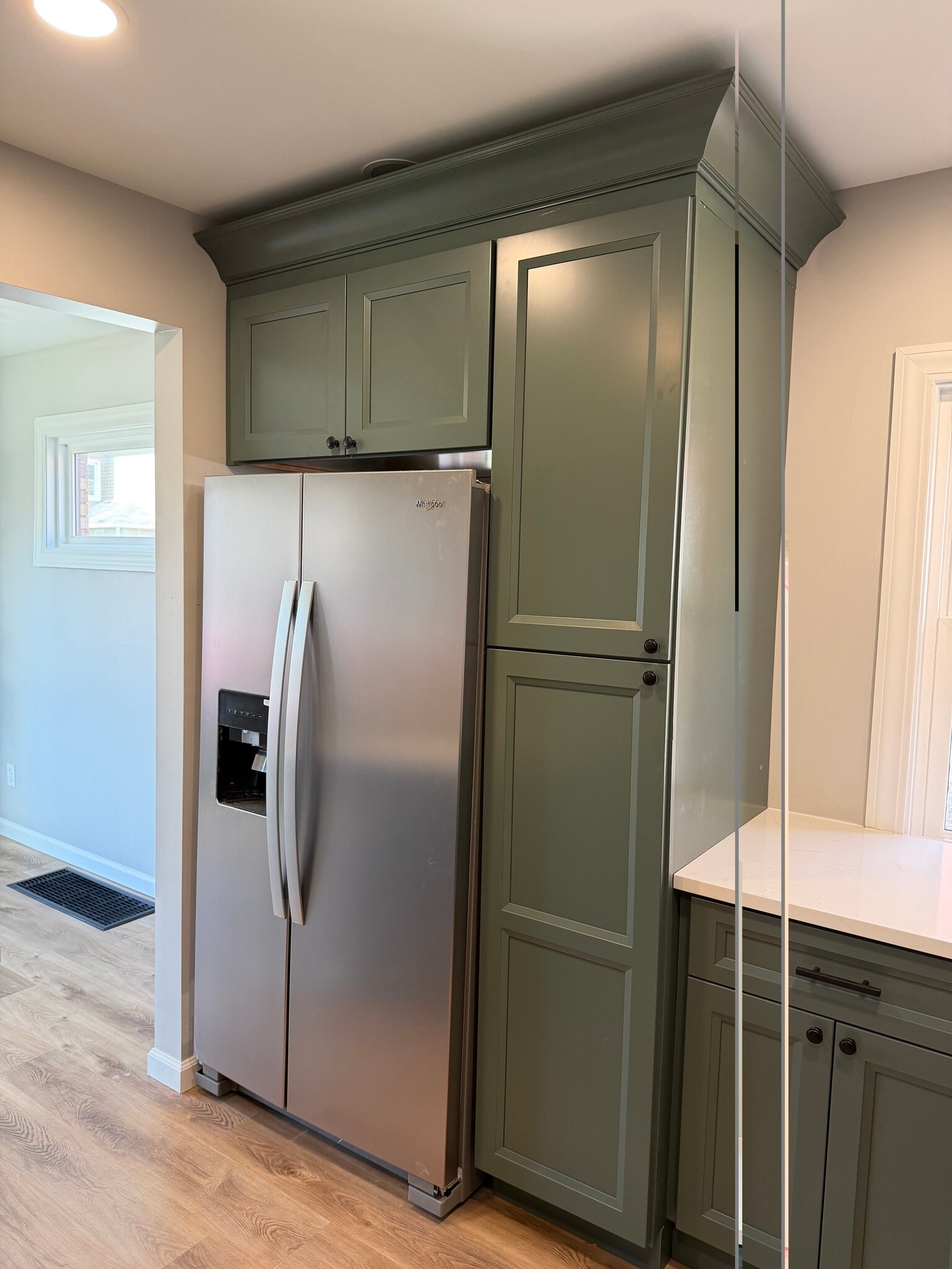 Building Photo - 301 Holland St