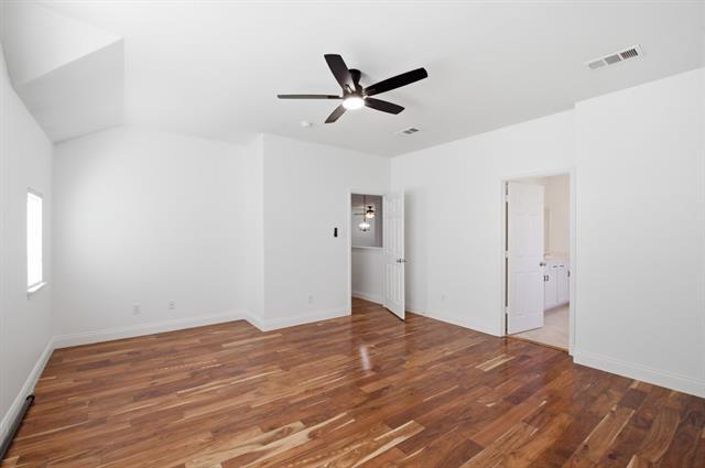 Building Photo - 6920 Willow Crest Dr