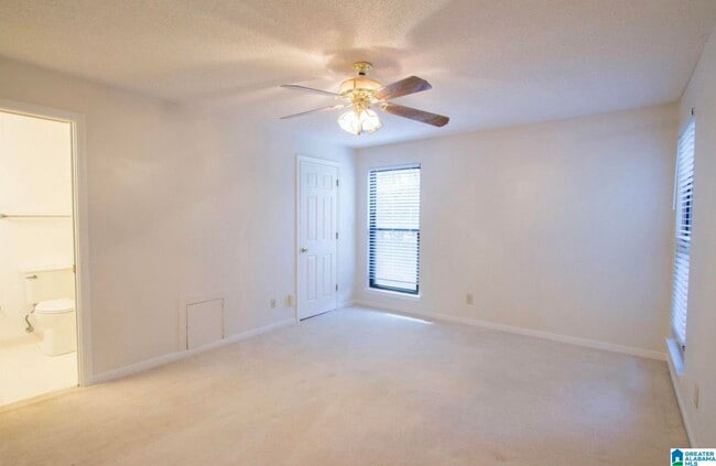 Building Photo - 1303 Gables Dr