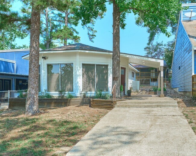 Building Photo - 21 Harbour Ln