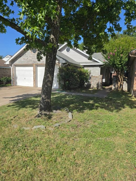 Primary Photo - 919 Gable Ave