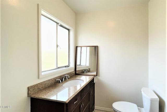 Building Photo - 337 Knight Way