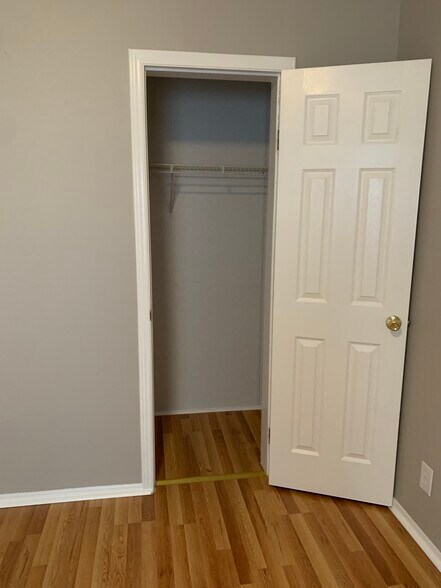 Building Photo - 7153 Whitney Rd