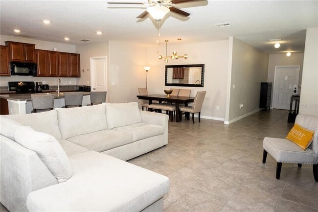 Building Photo - 15413 Dark Star Ln