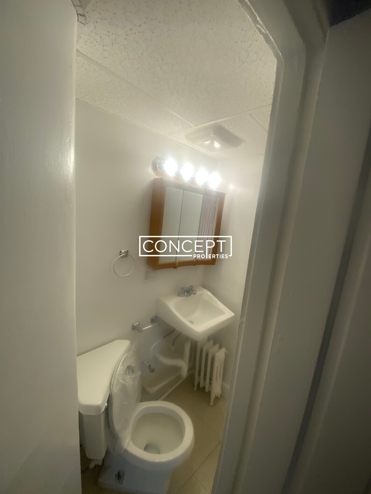 Building Photo - 90 Myrtle St